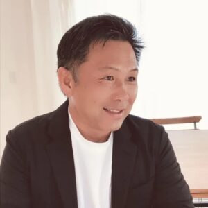 代表取締役 星名 謙一